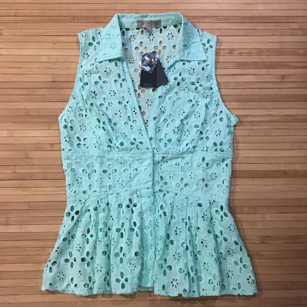 **FINAL SALE** GUESS Sleeveless Blouse